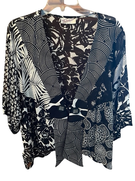 Sterling Styles Sweaters - Women’s Geometric Black & White Printed 100% Silk Button Cardigan Shrug Jacket